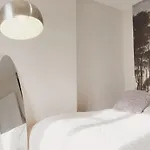 Authentic House Small, Bright And Calm 公寓