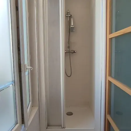 شقة Authentic House Small, Bright And Calm