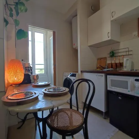 شقة Authentic House Small, Bright And Calm *