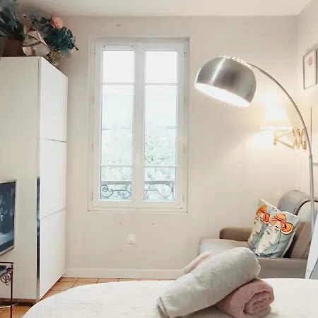公寓 Authentic House Small, Bright And Calm