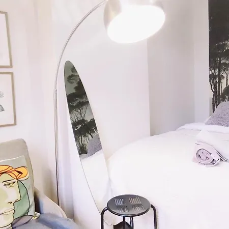 Authentic House Small, Bright And Calm Apartamento *