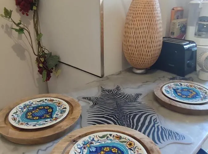 Authentic House Small, Bright And Calm Appartement *