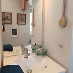 Apartman Authentic House Small, Bright And Calm