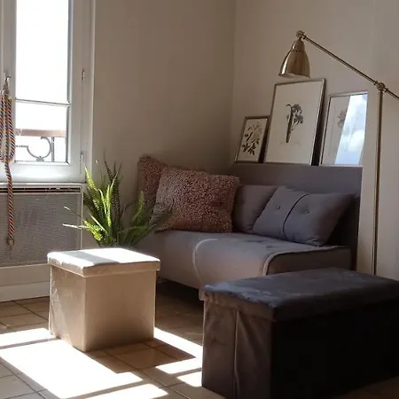 Authentic House Small, Bright And Calm * 巴黎