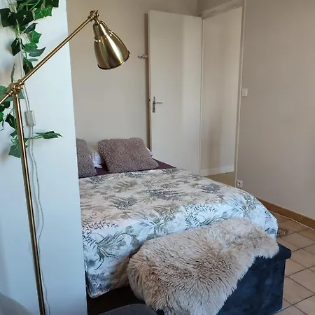 Authentic House Small, Bright And Calm 公寓